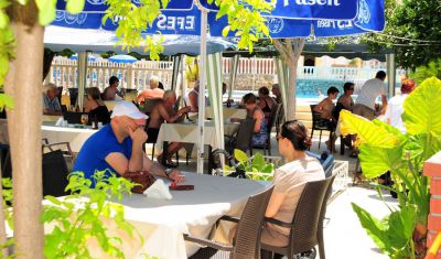 Imagine pentru Riverside Garden Resort 4* valabile pentru Litoral 2025