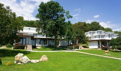 Imagine pentru Russalka Elite Holiday Village 3*/4* valabile pentru Litoral 2025