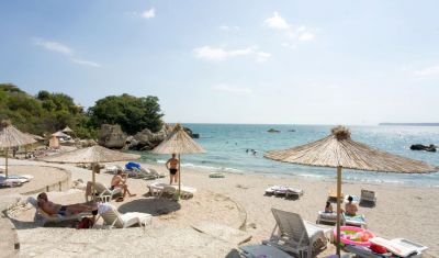 Imagine pentru Russalka Elite Holiday Village 3*/4* valabile pentru Litoral 2025