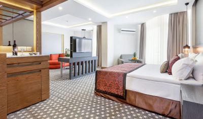 Imagine pentru Salamis Bay Conti Resort Hotel 5* valabile pentru Litoral 2025