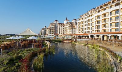 Imagine pentru Sunrise All Suites Family Resort 4* valabile pentru Litoral 2025