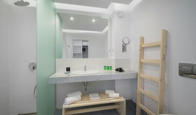 Imagine pentru Sunrise Blue Magic Resort 4* valabile pentru Litoral 2025