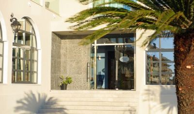 Imagine pentru The Royal Grand Hotel 3*  valabile pentru Litoral 2025