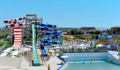 Imagine pentru Topola Skies Resort & Aquapark 4*  valabile pentru Litoral 2025