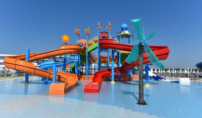 Imagine pentru Topola Skies Resort & Aquapark 4*  valabile pentru Litoral 2025