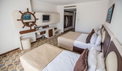 Imagine pentru Transatlantik Hotel & Spa 5* valabile pentru Litoral 2025