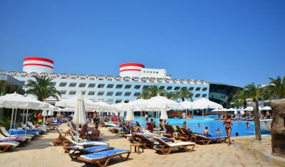 Imagine pentru Transatlantik Hotel & Spa 5* valabile pentru Litoral 2025