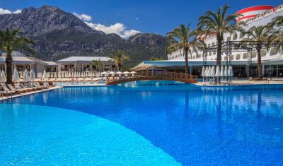 Imagine pentru Transatlantik Hotel & Spa 5* valabile pentru Litoral 2025