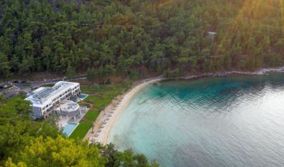 Imagine pentru Vathi Cove Luxury Resort & Spa 5* valabile pentru Litoral 2025