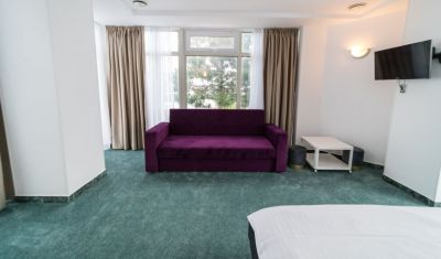 Imagine pentru Vile Avenue Palm Eforie Nord 3* valabile pentru Litoral 2025