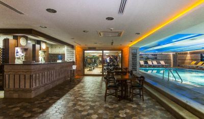 Imagine pentru White Gold Hotel & Spa 5* valabile pentru Litoral 2025