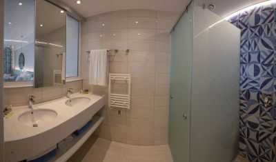 Imagine pentru White Lagoon Beach Resort 4*  valabile pentru Litoral 2025