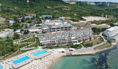Imagine pentru White Lagoon Beach Resort 4*  valabile pentru Litoral 2025
