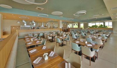 Imagine pentru White Lagoon Beach Resort 4*  valabile pentru Litoral 2025