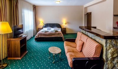 Imagine pentru Cheile Gradistei Resort Moeciu 3* valabile pentru Munte 2025