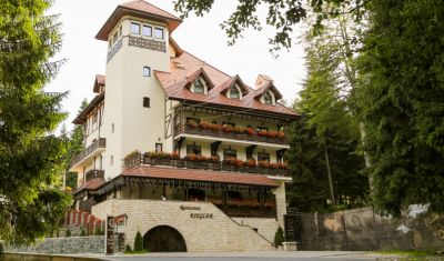Imagine pentru Hotel Foisorul cu Flori 4* valabile pentru Munte 2025