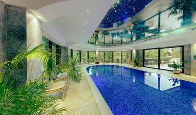 Imagine pentru Hotel Foisorul cu Flori 4* valabile pentru Munte 2025