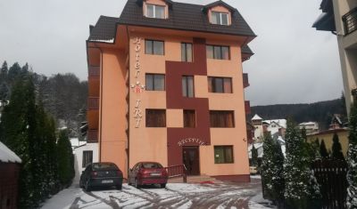 Imagine pentru Hotel Iri 3*  valabile pentru Munte 2025
