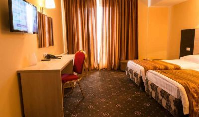 Imagine pentru Hotel Q Brasov 3* valabile pentru Munte 2026
