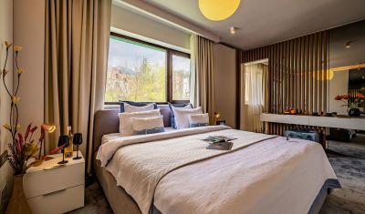 Imagine pentru Hotel Sinaia 4*  valabile pentru Munte 2026