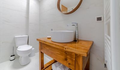Imagine pentru Yael Luxury Apartments 3* valabile pentru Munte 2026