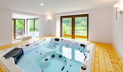 Imagine pentru Yael Luxury Apartments 3* valabile pentru Munte 2026