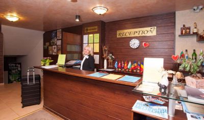 Imagine pentru Aparthotel Forest Nook 3* valabile pentru Munte Ski 2024/2025