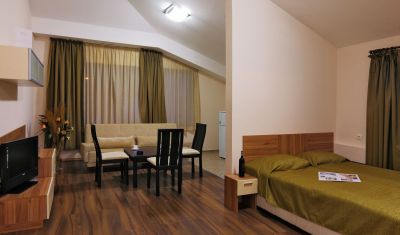 Imagine pentru Aparthotel Forest Nook 3* valabile pentru Munte Ski 2024/2025
