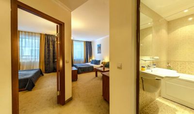 Imagine pentru Hotel Emerald 4* valabile pentru Munte Ski 2024/2025