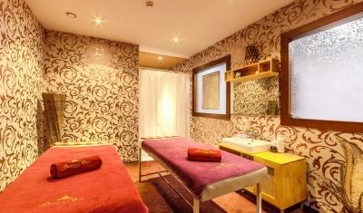 Imagine pentru Hotel Emerald 4* valabile pentru Munte Ski 2024/2025