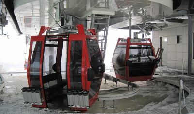 Imagine pentru Hotel Habakuk 5* - Demipensiune valabile pentru Munte Ski 2024/2025