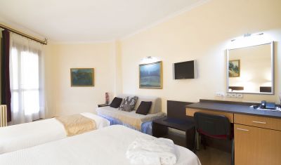 Imagine pentru Hotel Junior 3* valabile pentru Munte Ski 2024/2025