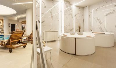 Imagine pentru Hotel Orlovetz 5* valabile pentru Munte Ski 2024/2025