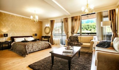 Imagine pentru Premier Luxury Mountain Resort 5* valabile pentru Munte Ski 2024/2025