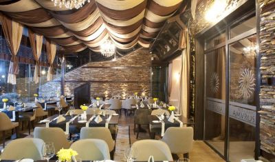 Imagine pentru Premier Luxury Mountain Resort 5* valabile pentru Munte Ski 2024/2025