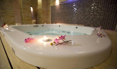 Imagine pentru Apart Hotel & Spa Zoned 4* valabile pentru Munte Ski 2025/2026