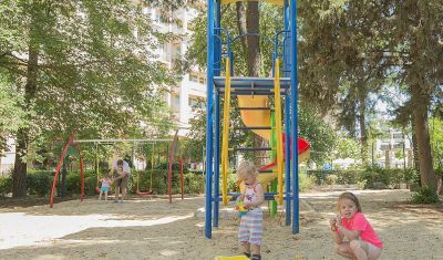 Imagine pentru Hotel HVD Club Bor 4*  valabile pentru Paste 