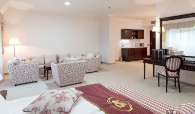 Imagine pentru Hotel Melia Grand Hermitage 5*  valabile pentru Paste 