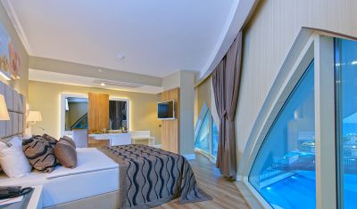 Imagine pentru Hotel Asia Beach Resort 5*  valabile pentru Paste  2022