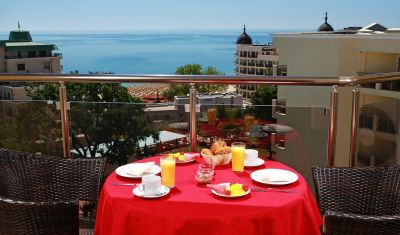 Imagine pentru Aparthotel Golden Line 4*  valabile pentru Paste  2023