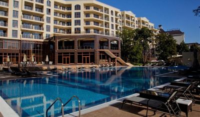 Imagine pentru Aparthotel Golden Line 4*  valabile pentru Paste  2023