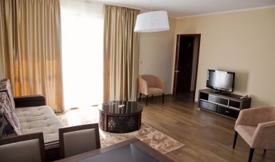 Imagine pentru Aparthotel Golden Line 4*  valabile pentru Paste  2023