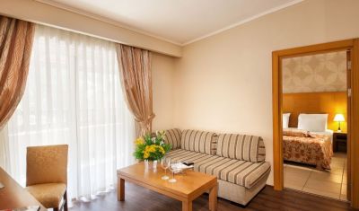 Imagine pentru Hotel Armas Amara Club Marine Nature 5*  valabile pentru Paste  2023