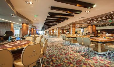 Imagine pentru Hotel International Casino & Tower Suites 5* valabile pentru Paste  2023