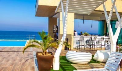 Imagine pentru Hotel International Casino & Tower Suites 5* valabile pentru Paste  2023
