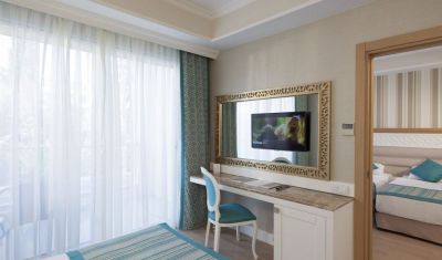 Imagine pentru Hotel Karmir Resort & Spa 5*  valabile pentru Paste  2023