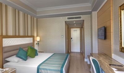Imagine pentru Hotel Karmir Resort & Spa 5*  valabile pentru Paste  2023