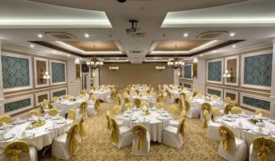 Imagine pentru Hotel Karmir Resort & Spa 5*  valabile pentru Paste  2023