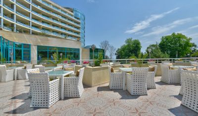 Imagine pentru Hotel Marina Grand Beach 4*  valabile pentru Paste  2023