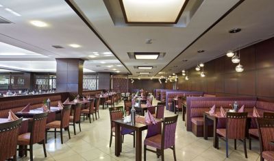 Imagine pentru Hotel Pine Beach Belek 5*  valabile pentru Paste  2023